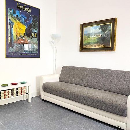 Trastevere For You... 3 Bedrooms Apartment Рим Екстер'єр фото