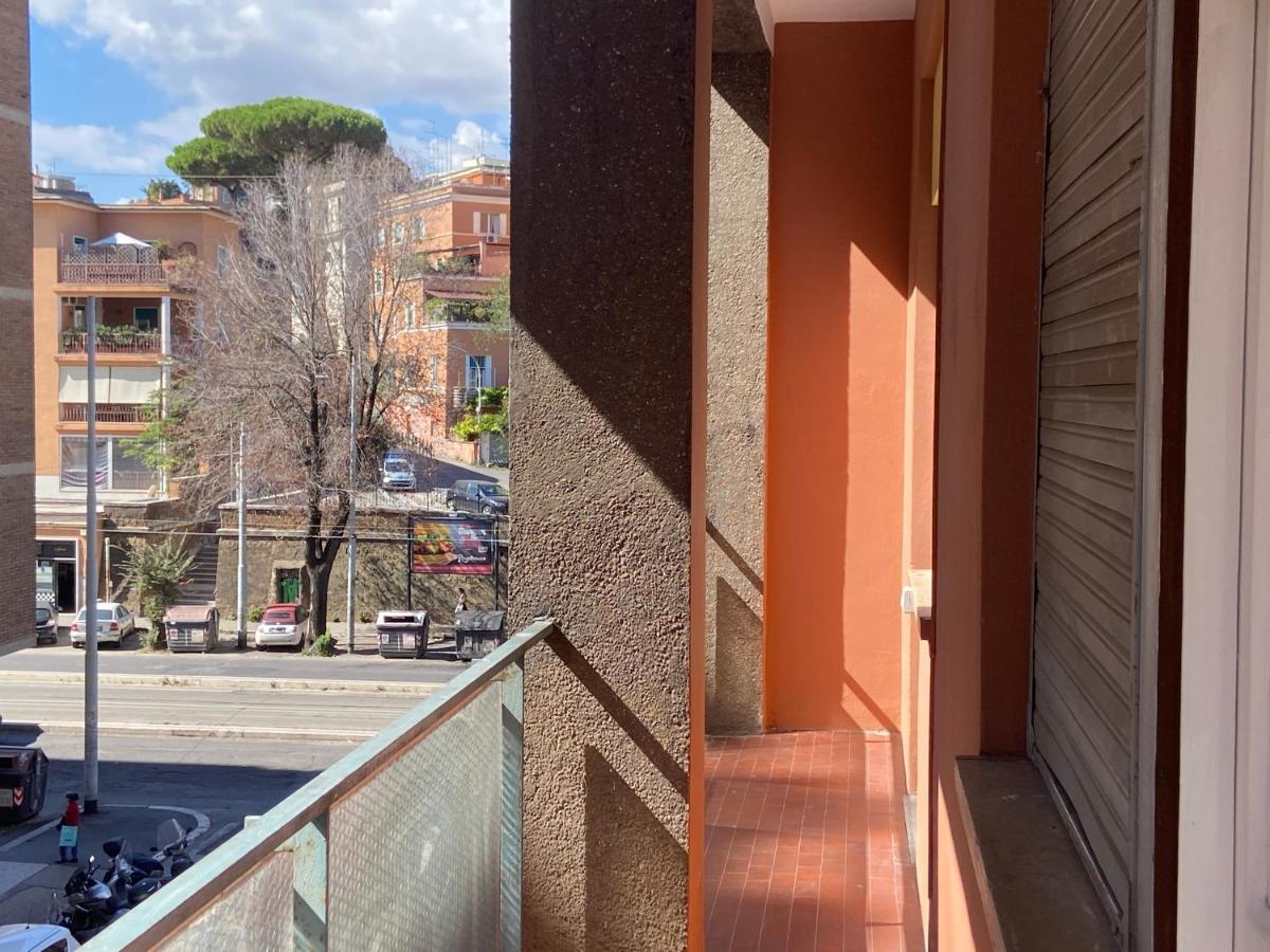 Trastevere For You... 3 Bedrooms Apartment Рим Екстер'єр фото